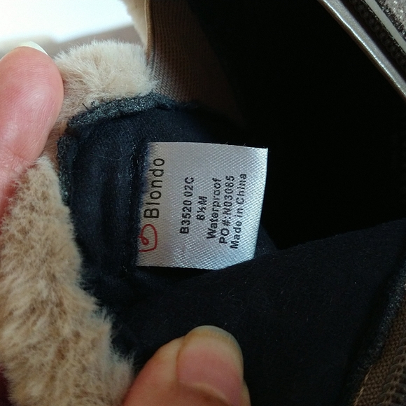 Blondo Waterproof Suede Leather Fur Details Ankle Sneakers Booties Size 8.5 - Picture 12 of 13